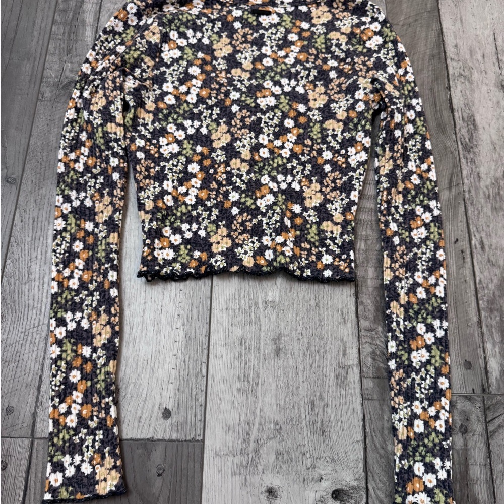 Billabong Black Floral Ribbed Button-Front Long Sleeve Crop Top XS - Picture 5 of 5